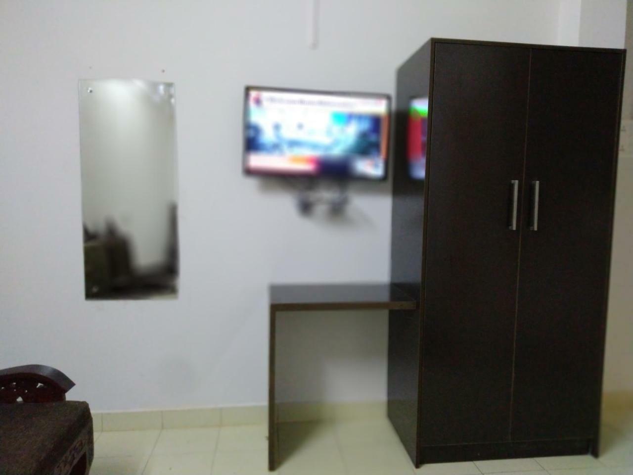 Apsara Residency Otel Perintalmanna Dış mekan fotoğraf